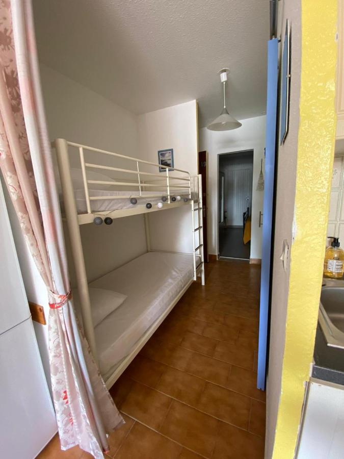 Port Cros Appartement Сет Екстериор снимка