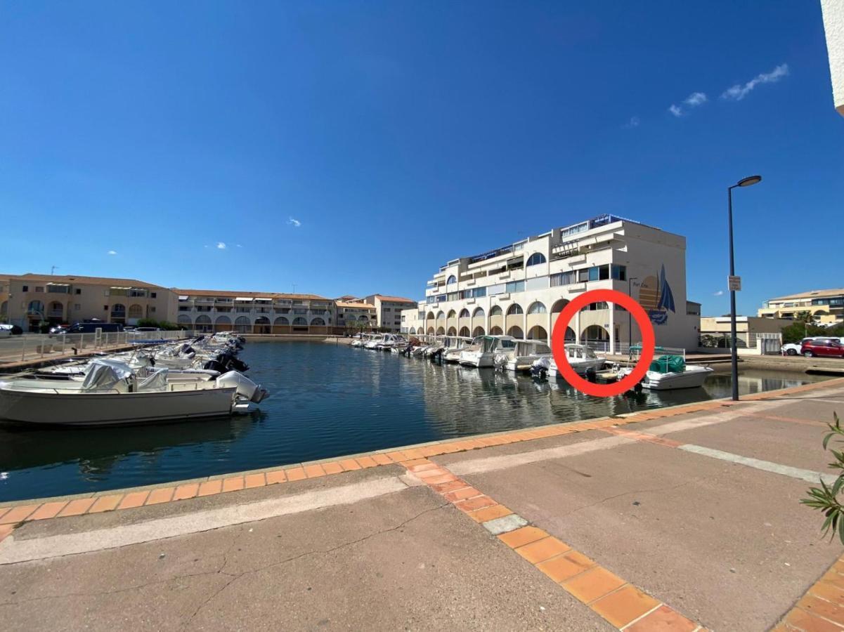 Port Cros Appartement Сет Екстериор снимка