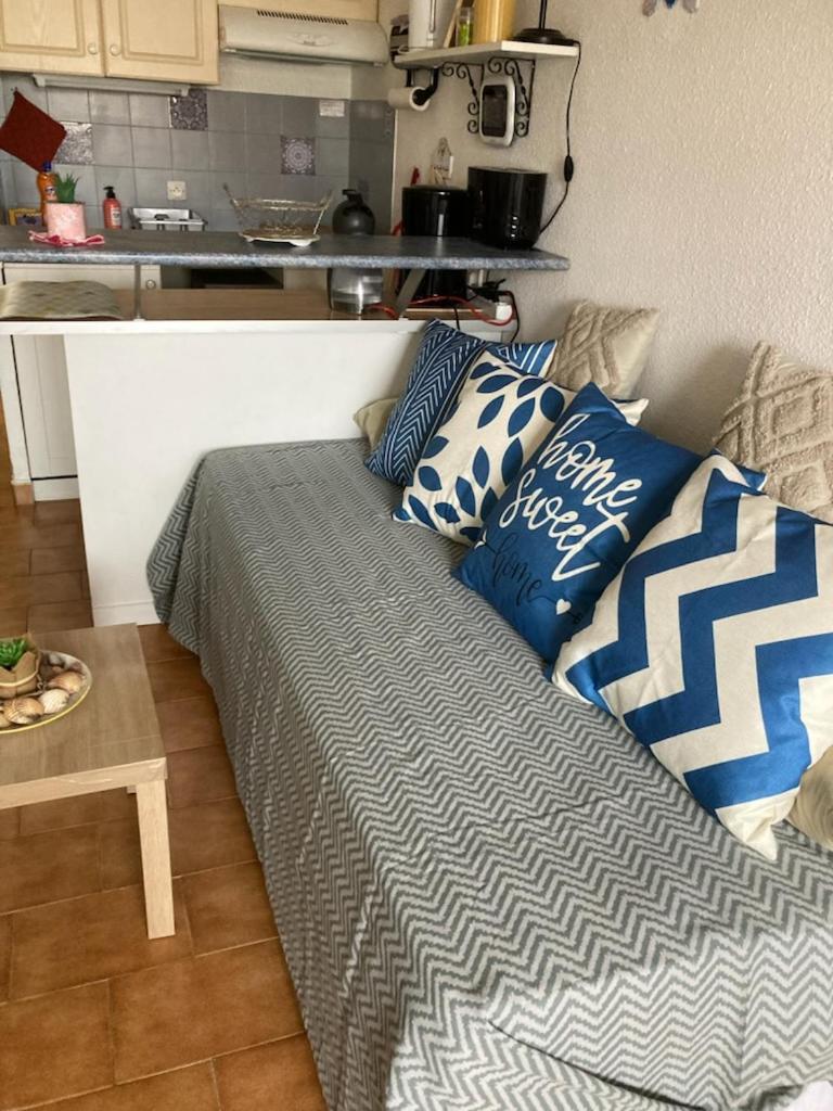 Port Cros Appartement Сет Екстериор снимка